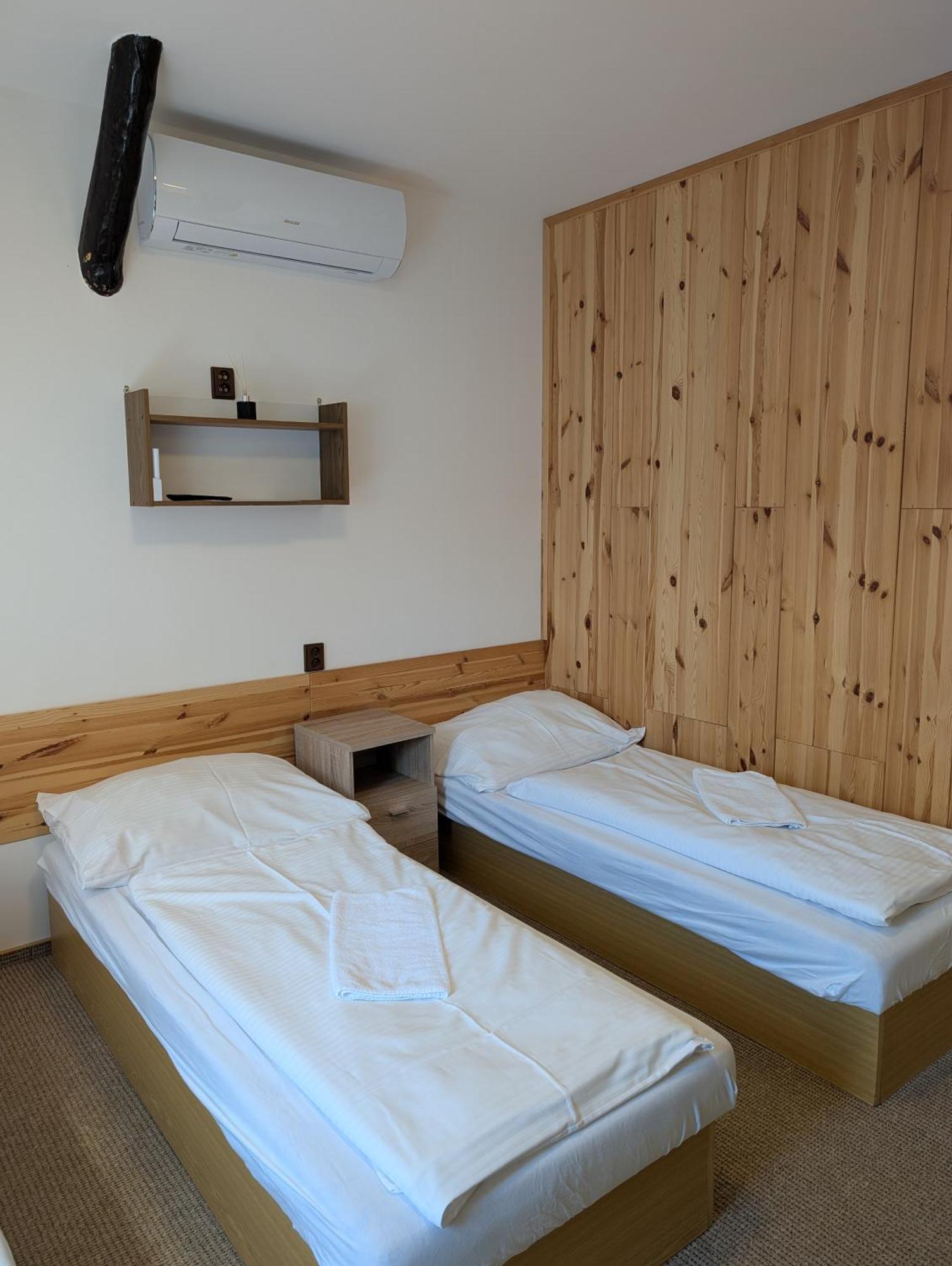 Frýdlant nad Ostravicí Pension Harcovna מראה חיצוני תמונה